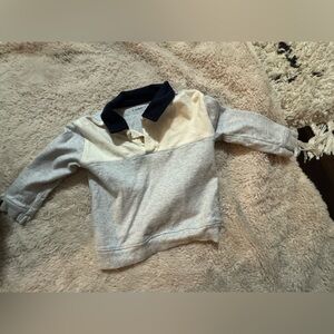 Old Navy Navy and Cream Pullover